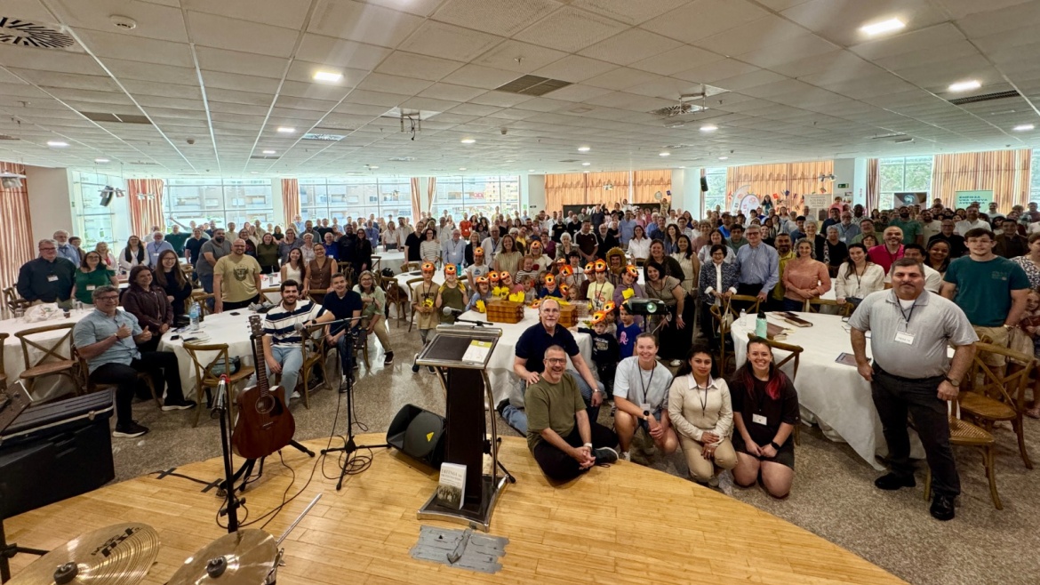 Plantar cien nuevas iglesias en España, | ReformaTV Television en Vivo por Internet